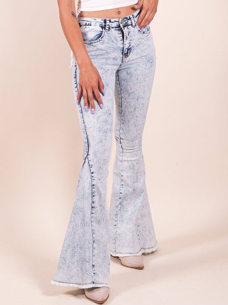 Bell bottom jeans with lining shirt