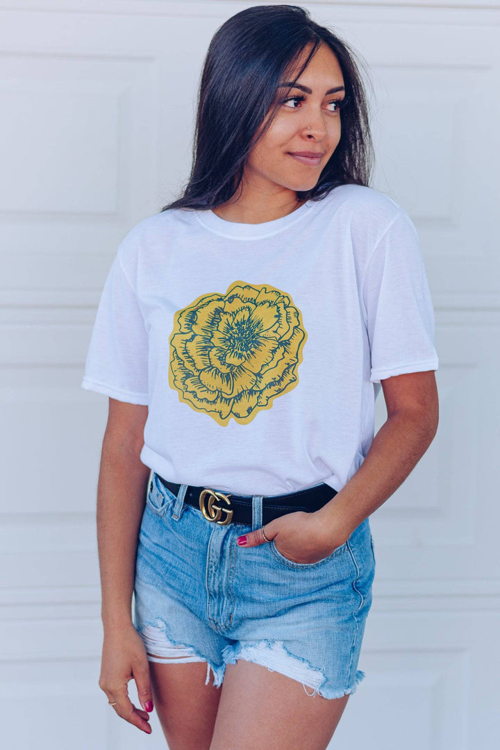 Simplicity Yellow Flower Graphic Tee In White